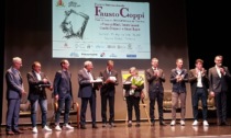Quattro grandi campioni del ciclismo insigniti a Tortona del Premio "Fausto Coppi"