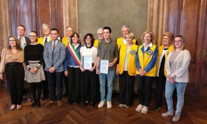 Lions Club Alessandria Marengo: borse di studio a due studenti meritevoli