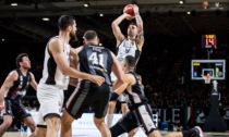 Derthona Basket, sconfitta in volata in gara 2 contro Virtus Bologna
