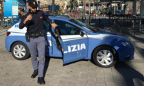 Genova, Polizia arresta due giovani per tentato furto in abitazione di anziana