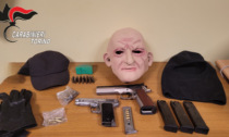 Tentano rapina davanti ad un supermercato di Collegno con maschere al volto: due arresti
