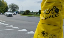 Alessandria si tinge di giallo per lo storico passaggio del Tour de France