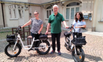 Consegnate due "city bike" ai messi notificatori del Comune di Alessandria