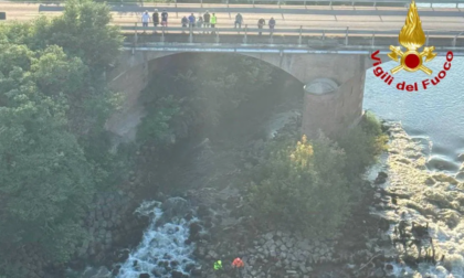 Giovane alessandrino scompare nelle acque del torrente Agogna: ricerche in corso