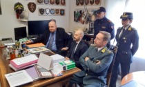 Tre arresti per estorsione e riciclaggio: l'operazione congiunta di Questura e Guardia di Finanza