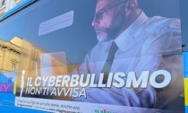 Sugli autobus della provincia di Alessandria la campagna contro il cyberbullismo