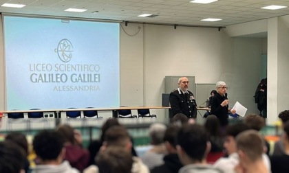 Educazione alla legalità: i Carabinieri incontrano gli studenti del liceo Galilei di Alessandria